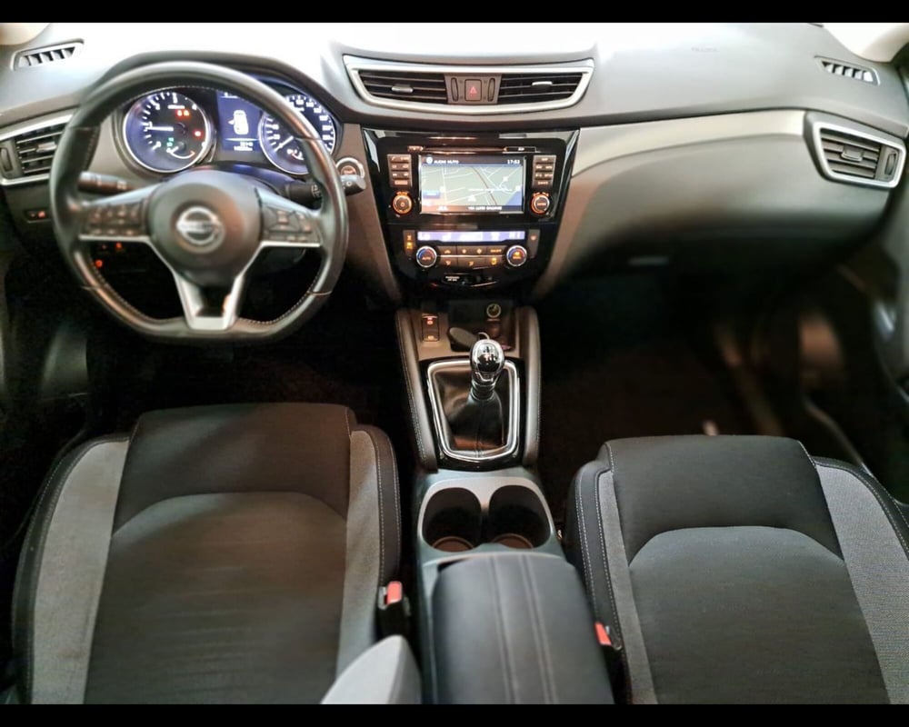 Nissan Qashqai usata a Arezzo (9)