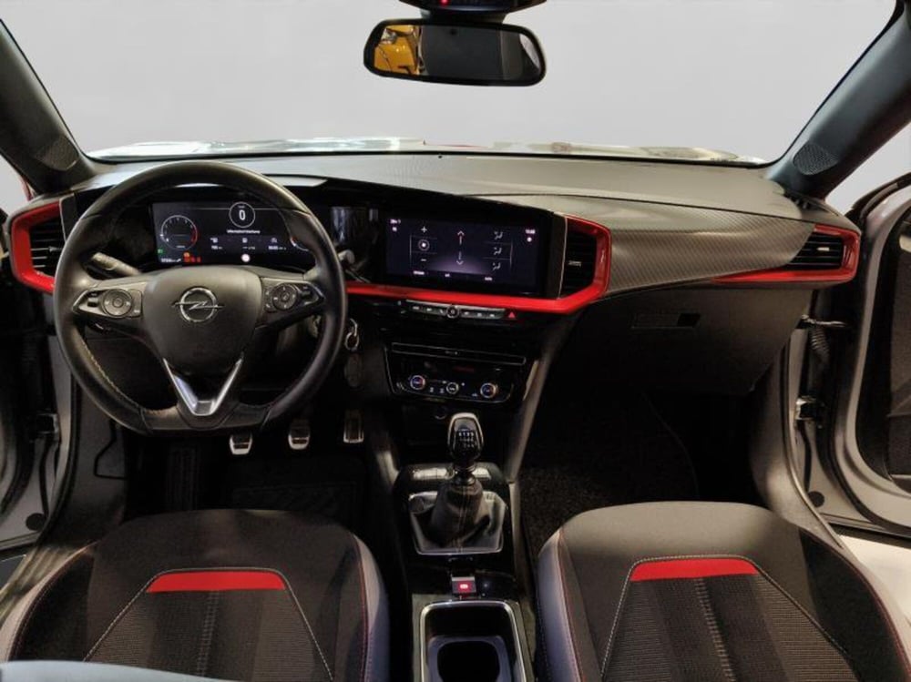 Opel Mokka usata a Genova (11)
