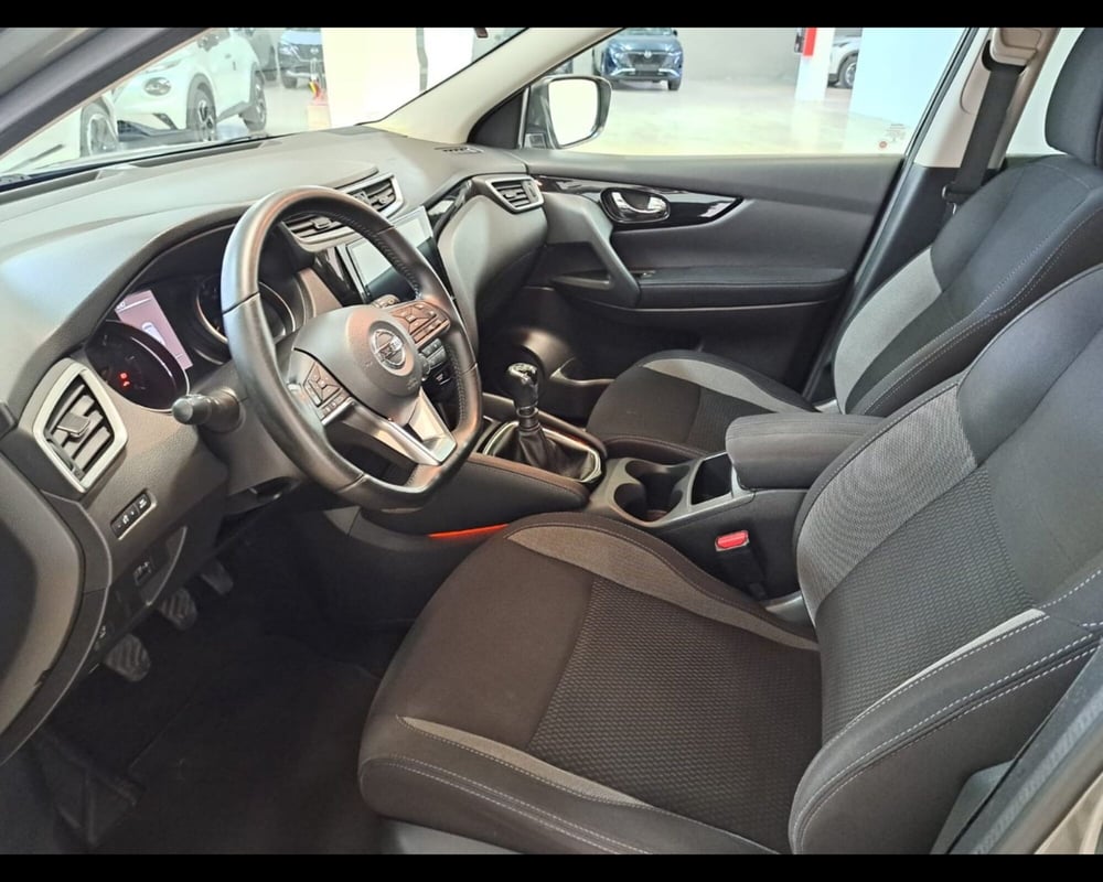 Nissan Qashqai usata a Arezzo (11)