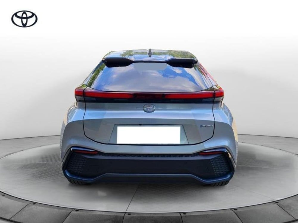 Toyota Toyota C-HR nuova a Perugia (3)