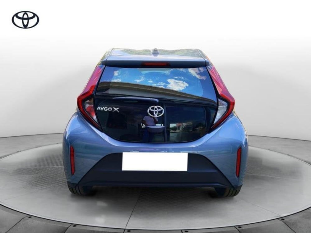 Toyota Aygo X nuova a Perugia (3)