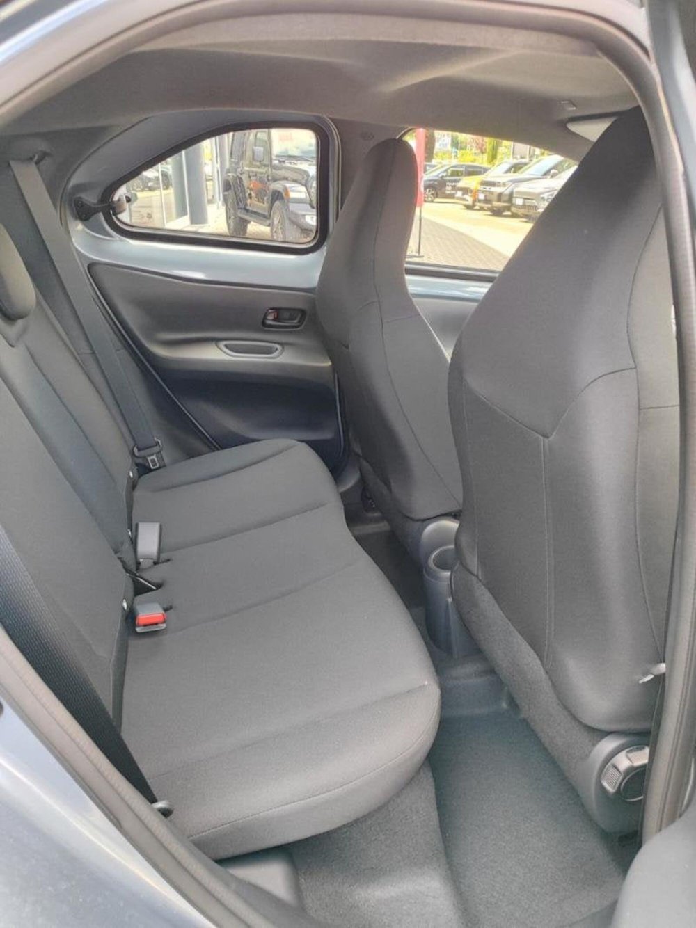 Toyota Aygo X nuova a Perugia (7)