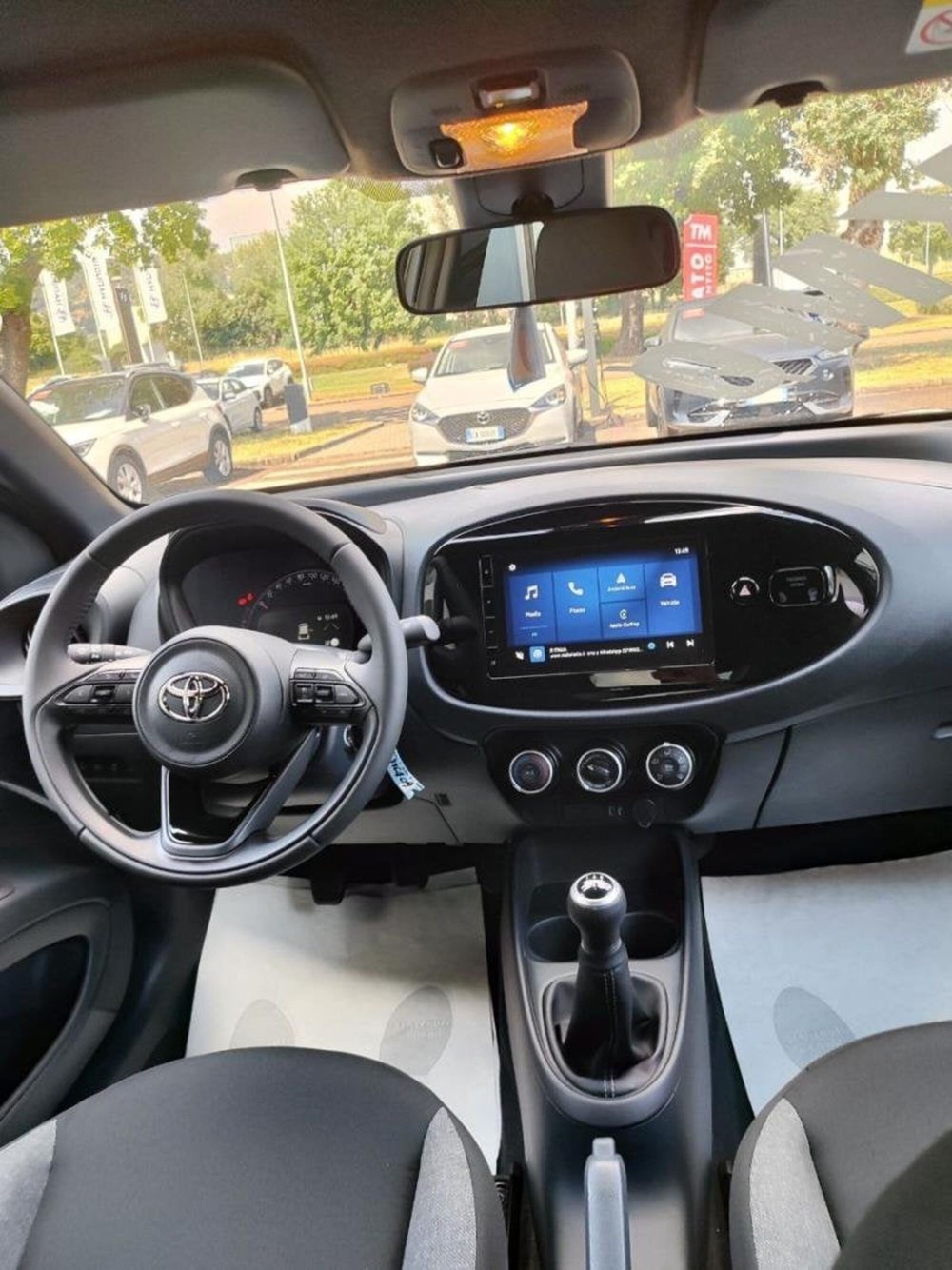 Toyota Aygo X nuova a Perugia (8)