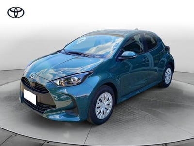 Toyota Yaris 1.5 Hybrid 5 porte Premiere nuova a Perugia
