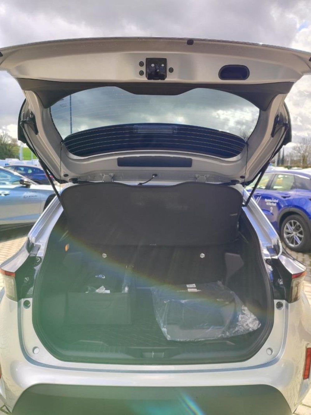 Toyota Yaris Cross nuova a Perugia (10)