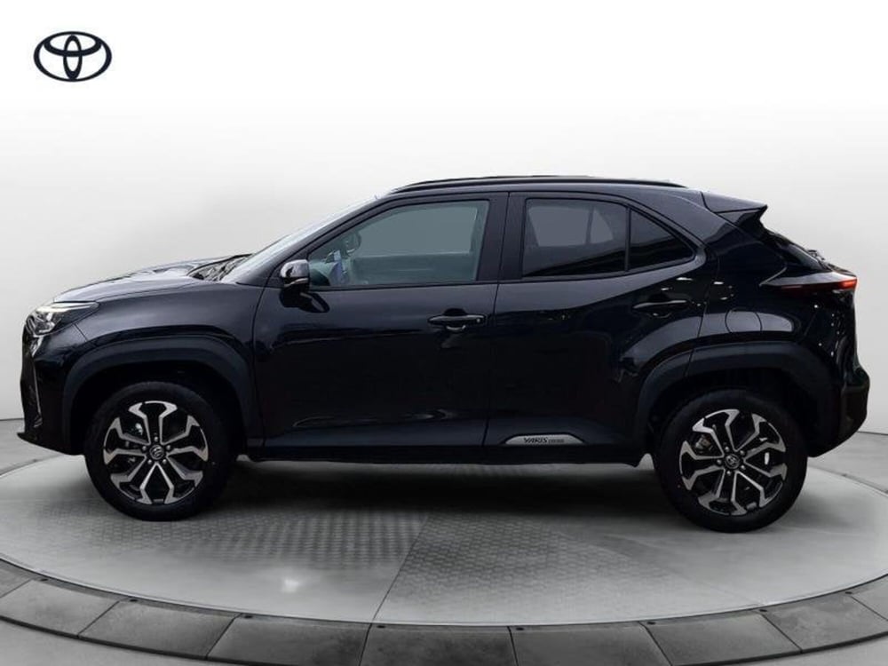 Toyota Yaris Cross nuova a Perugia (3)