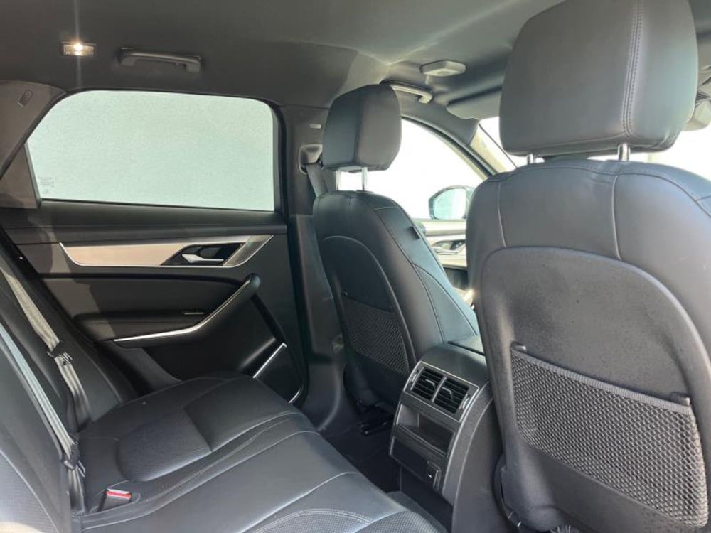 Jaguar F-Pace usata a Venezia (5)