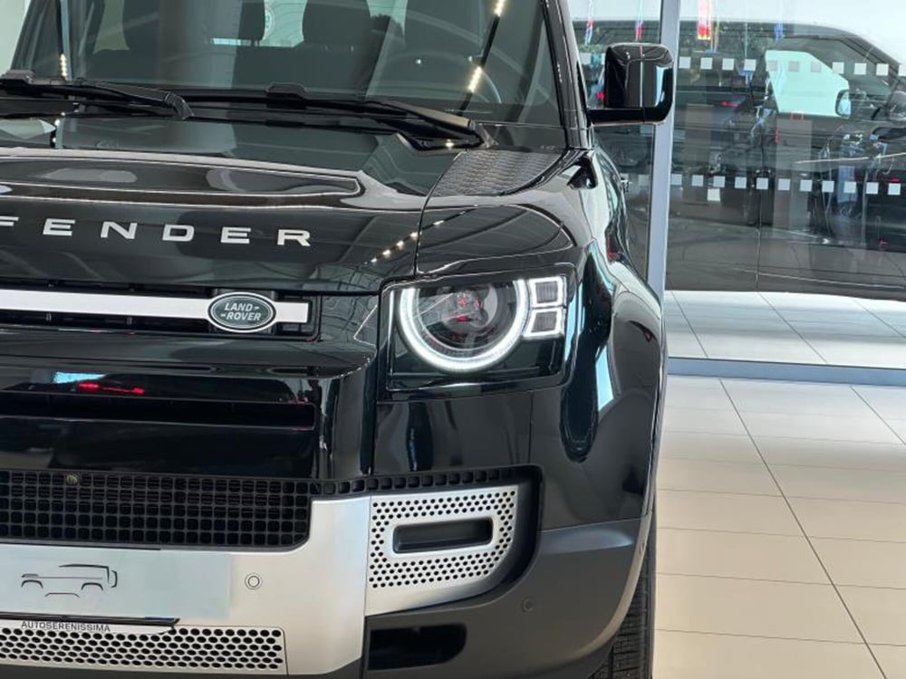 Land Rover Defender usata a Venezia (10)