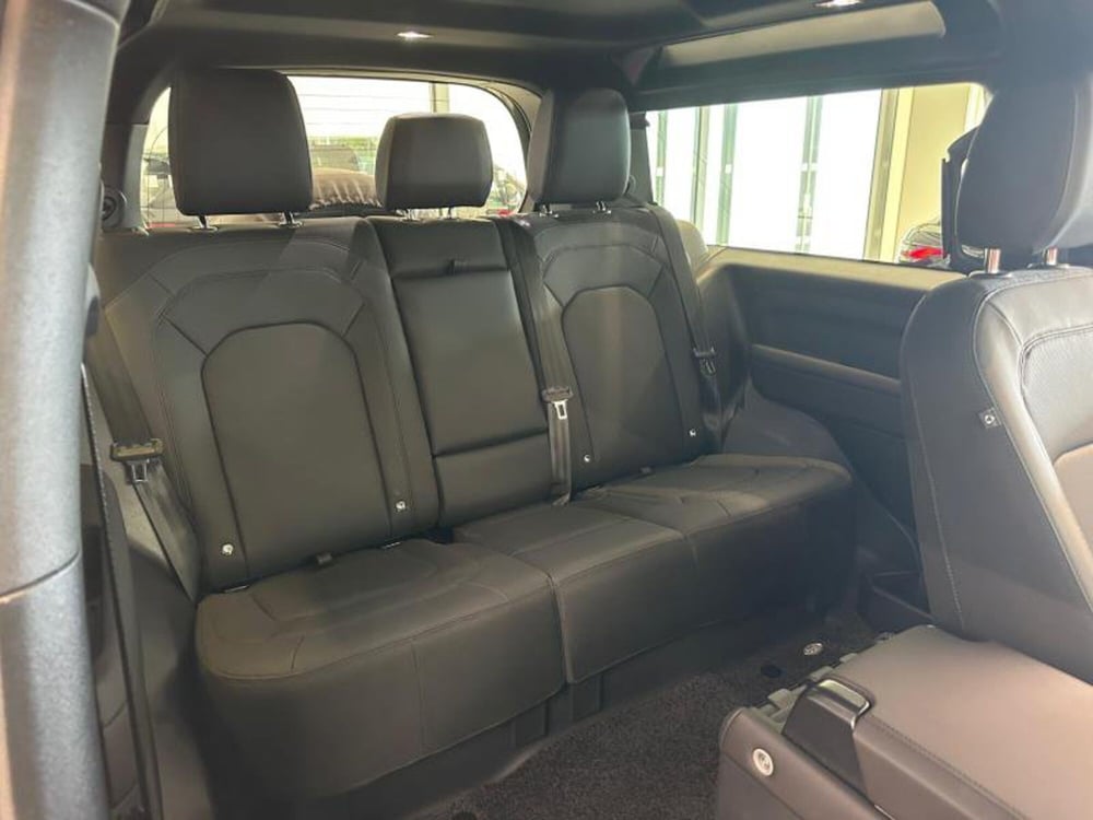 Land Rover Defender usata a Venezia (5)