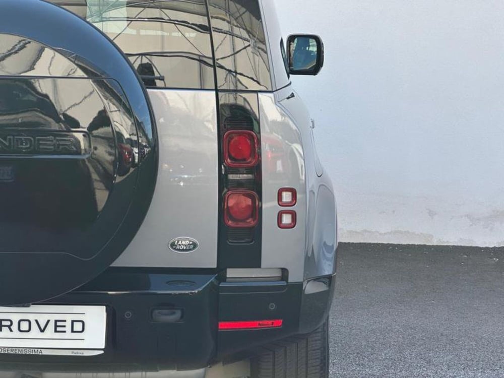 Land Rover Defender usata a Venezia (11)