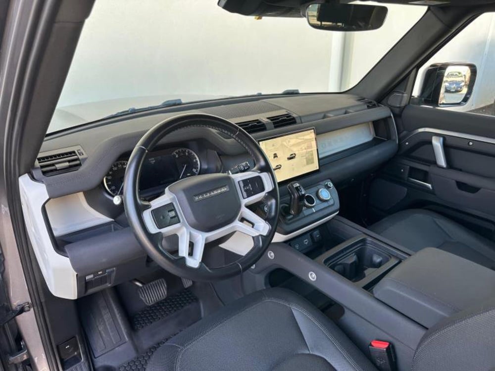 Land Rover Defender usata a Venezia (7)