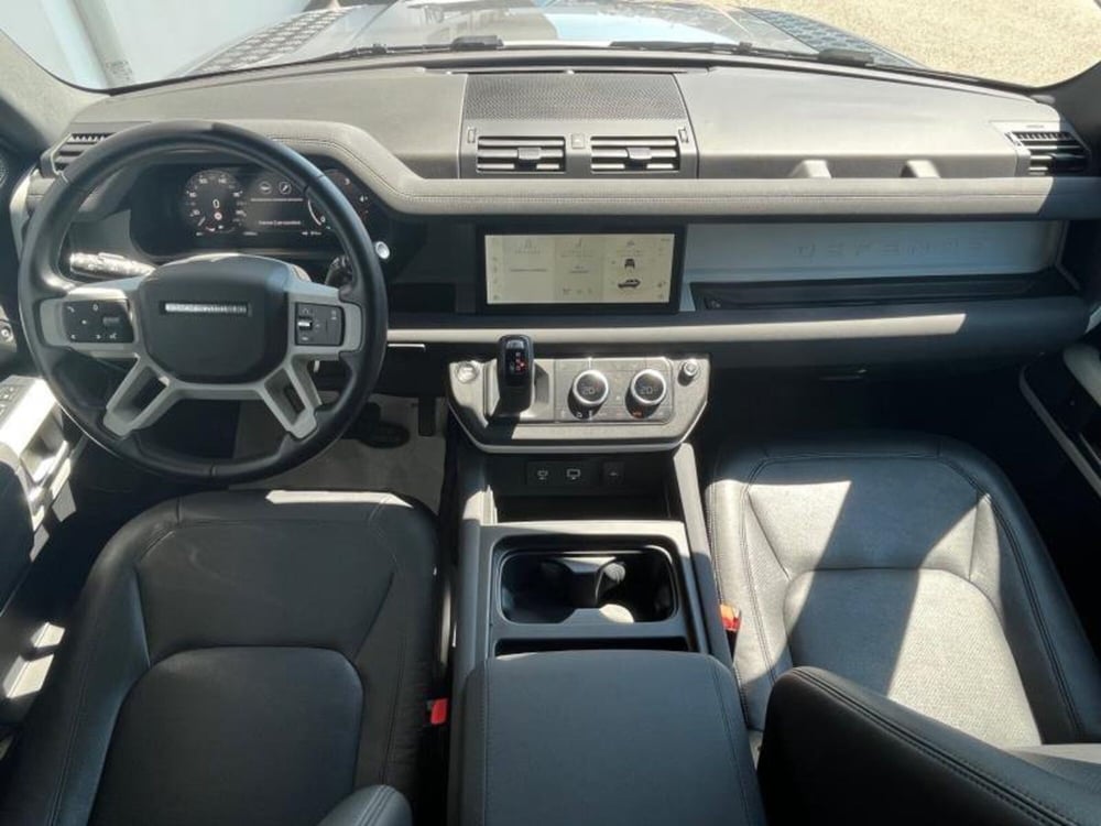 Land Rover Defender usata a Venezia (4)