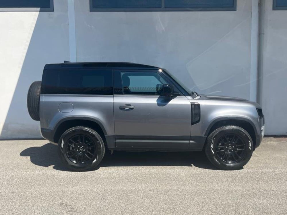 Land Rover Defender usata a Venezia (5)
