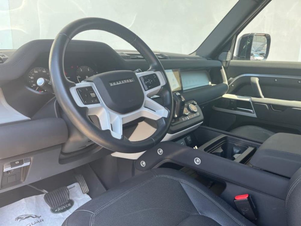 Land Rover Defender usata a Venezia (7)