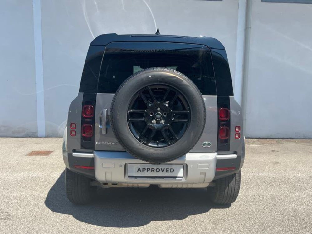 Land Rover Defender usata a Venezia (8)