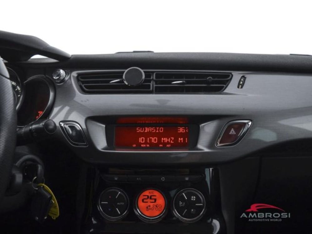 Citroen C3 usata a Perugia (15)