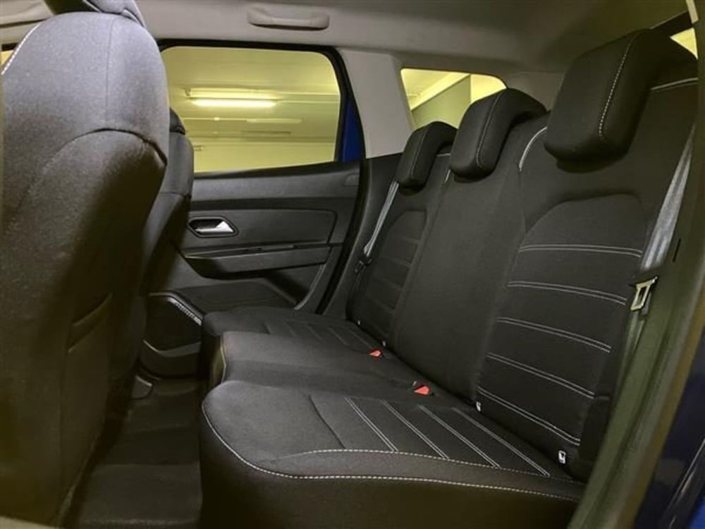 Dacia Duster usata a Como (12)