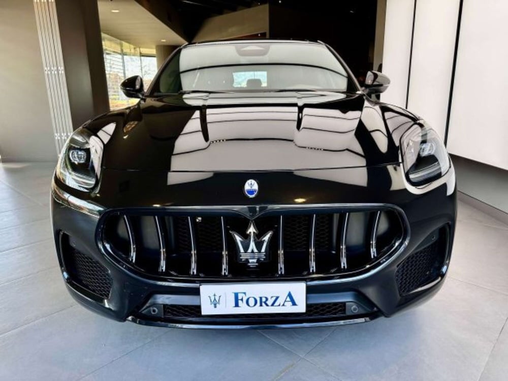 Maserati Grecale usata a Torino (2)