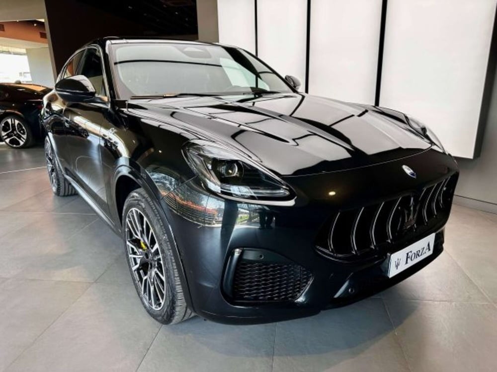 Maserati Grecale usata a Torino (3)