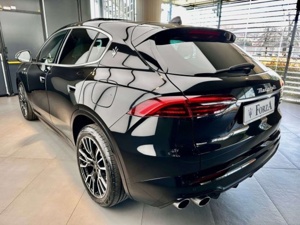 Maserati Grecale usata a Torino (8)