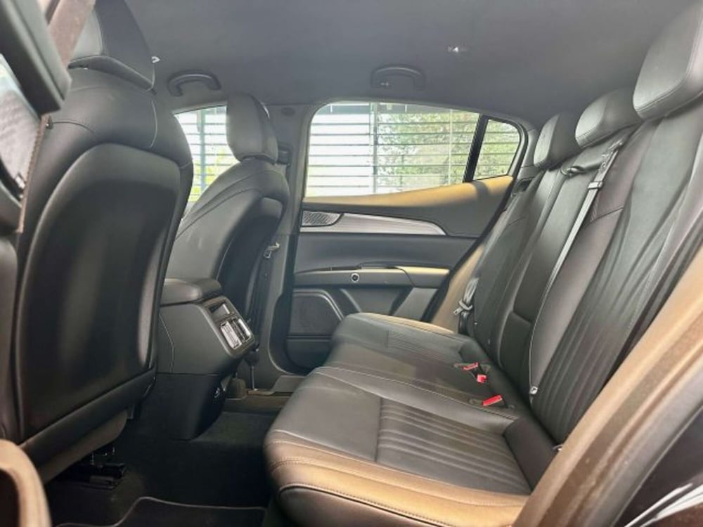 Maserati Grecale usata a Torino (11)