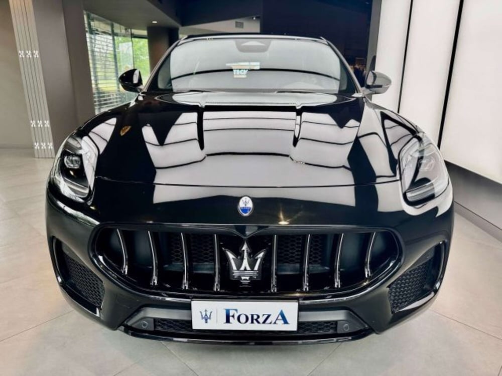 Maserati Grecale usata a Torino (2)