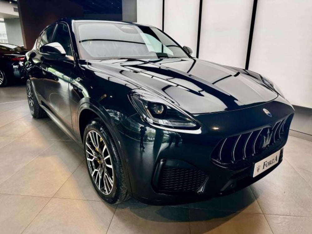 Maserati Grecale usata a Torino (3)