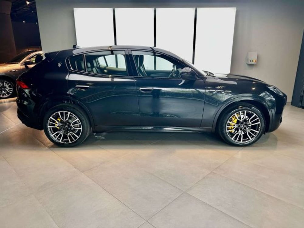 Maserati Grecale usata a Torino (4)