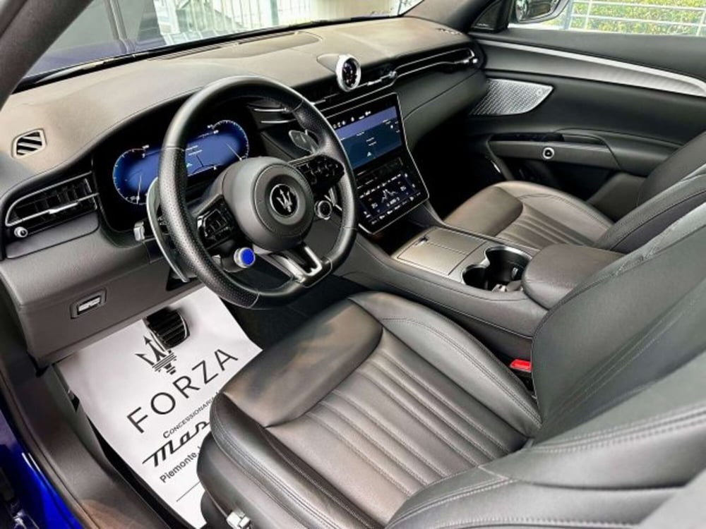 Maserati Grecale usata a Torino (9)