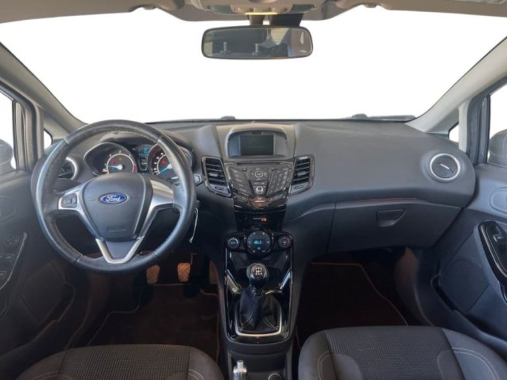Ford Fiesta usata a Lecce (11)