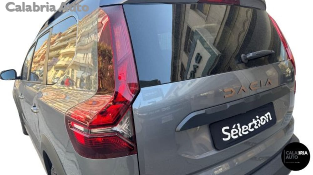 Dacia Jogger nuova a Reggio Calabria (16)