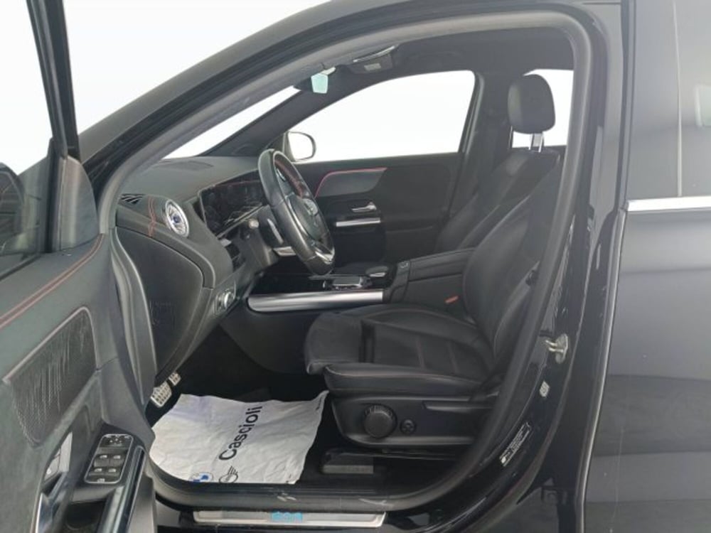 Mercedes-Benz EQA usata a Ascoli Piceno (9)