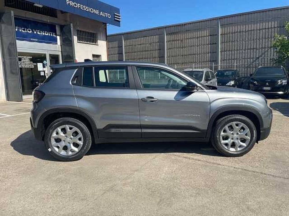 Jeep Avenger nuova a Roma (3)