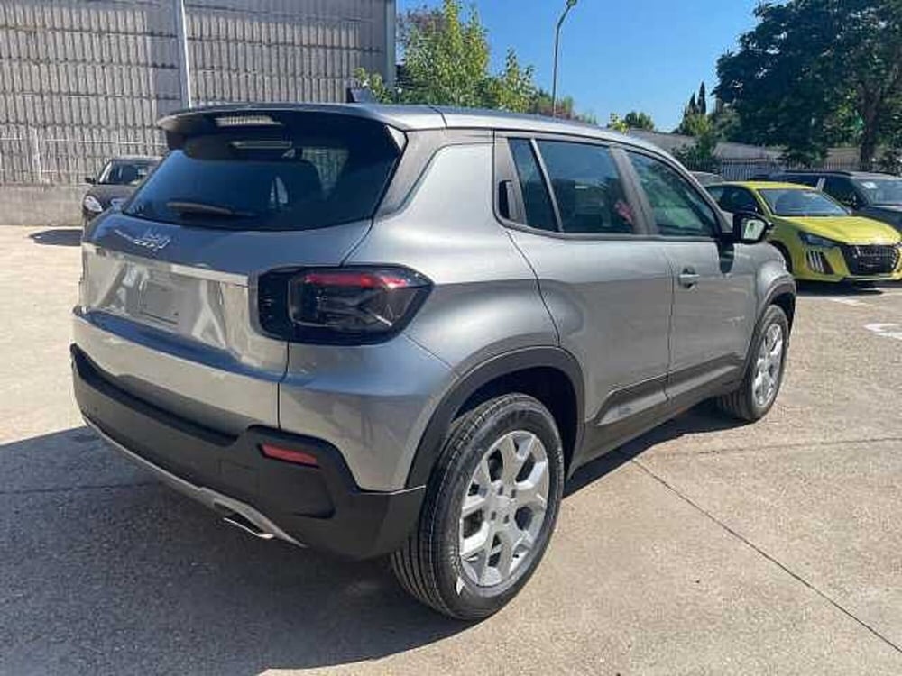 Jeep Avenger nuova a Roma (4)