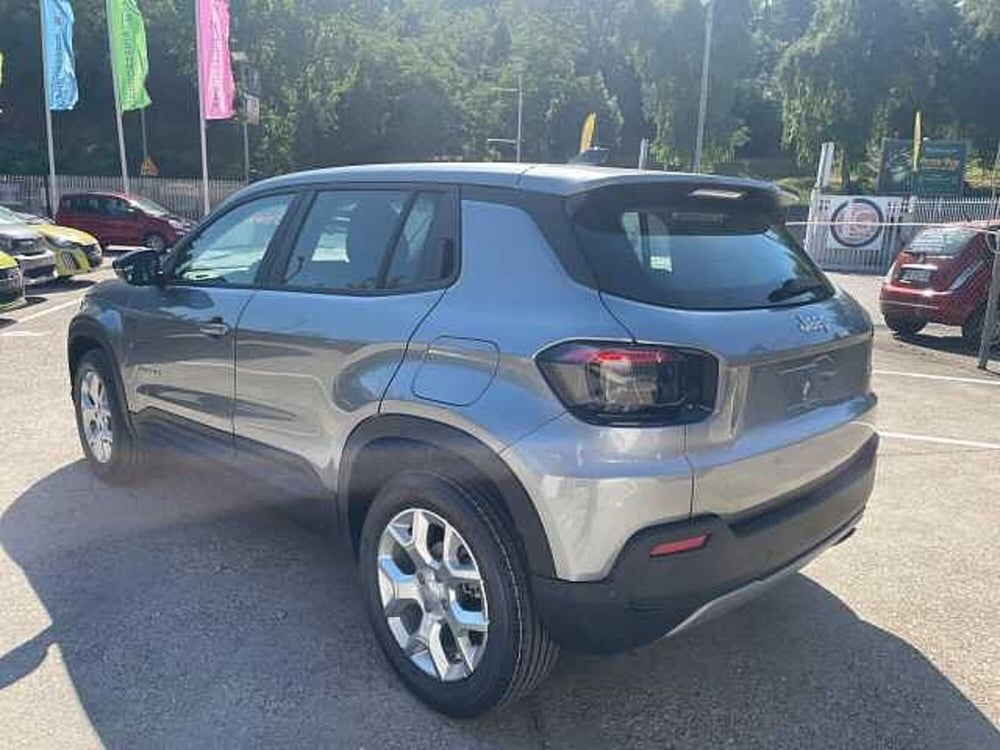 Jeep Avenger nuova a Roma (6)