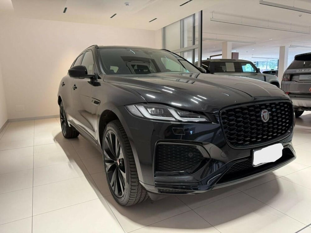 Jaguar F-Pace usata a Varese (4)