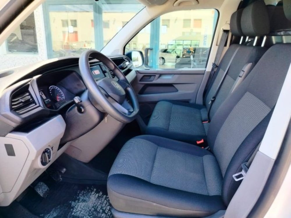 Volkswagen Veicoli Commerciali Transporter Furgone usata a Oristano (11)