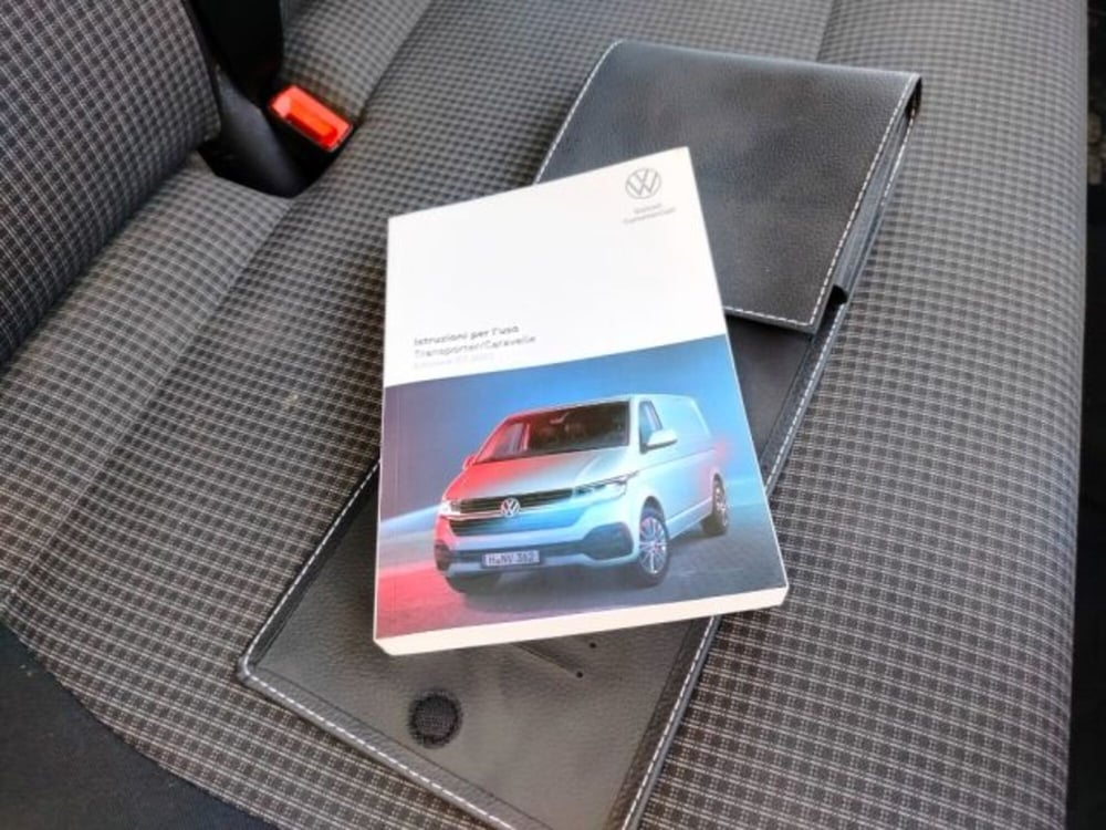 Volkswagen Veicoli Commerciali Transporter Furgone usata a Oristano (17)