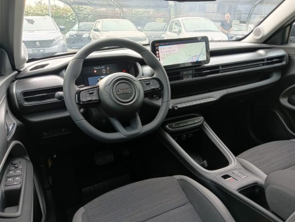 Jeep Avenger nuova a Brescia (6)