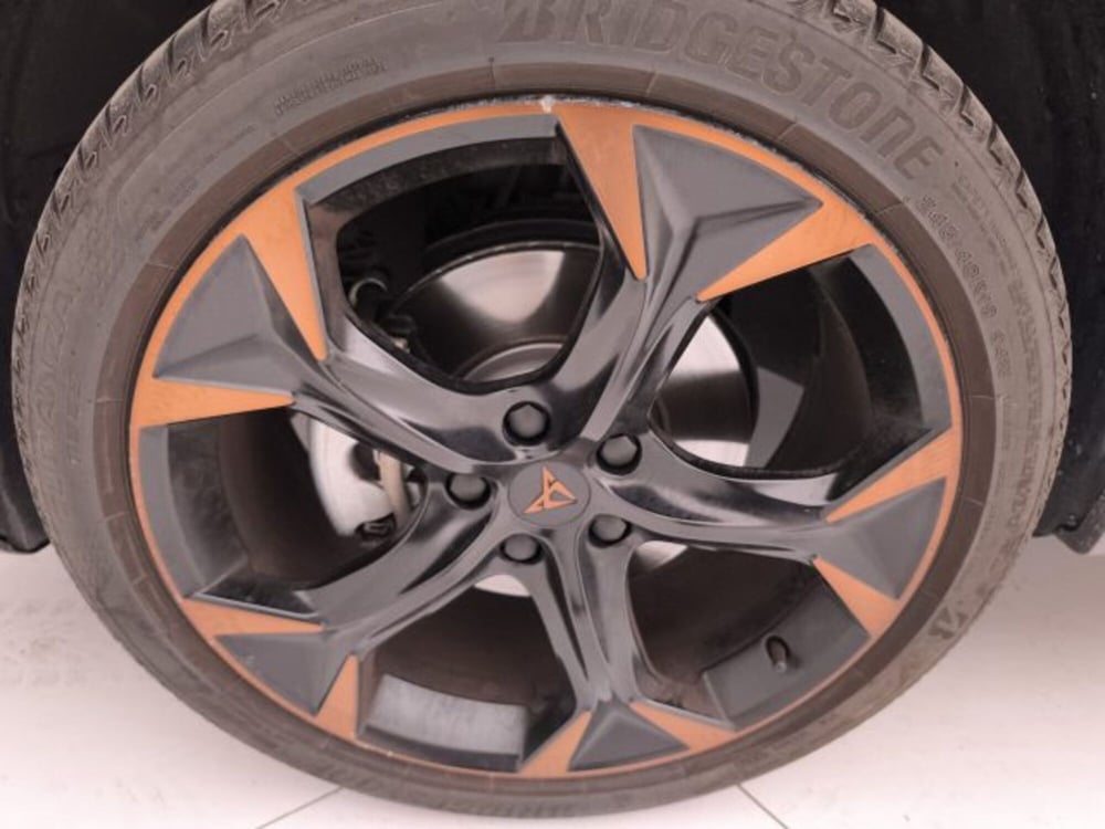 Cupra Formentor usata a Torino (9)