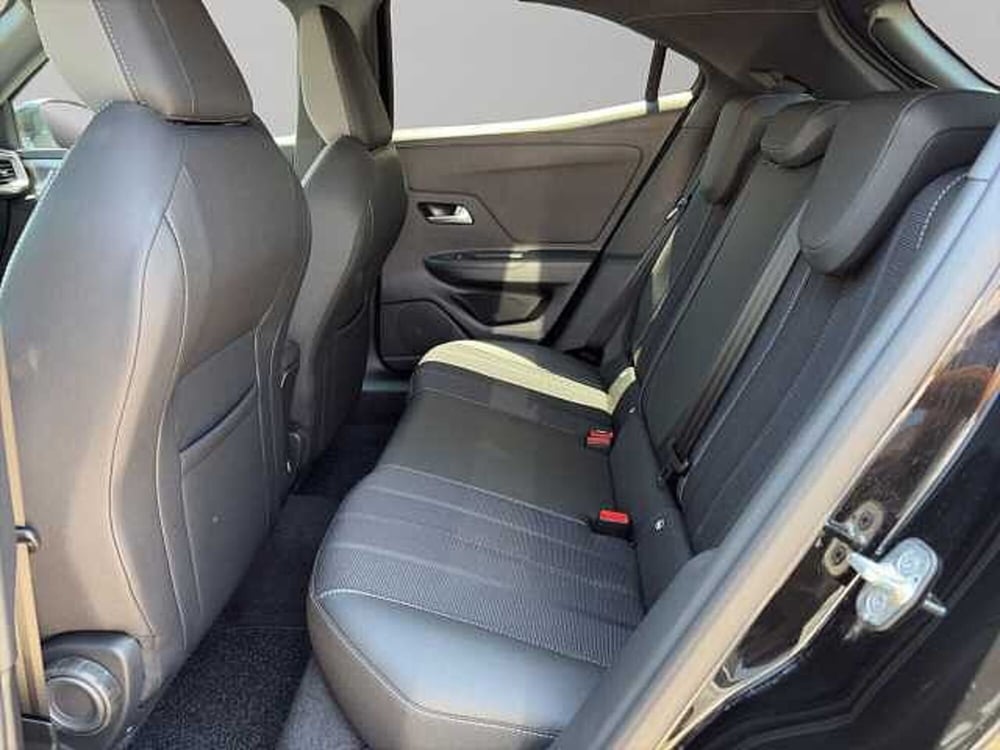 Opel Mokka nuova a Vibo Valentia (16)