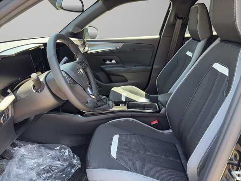 Opel Mokka nuova a Vibo Valentia (9)