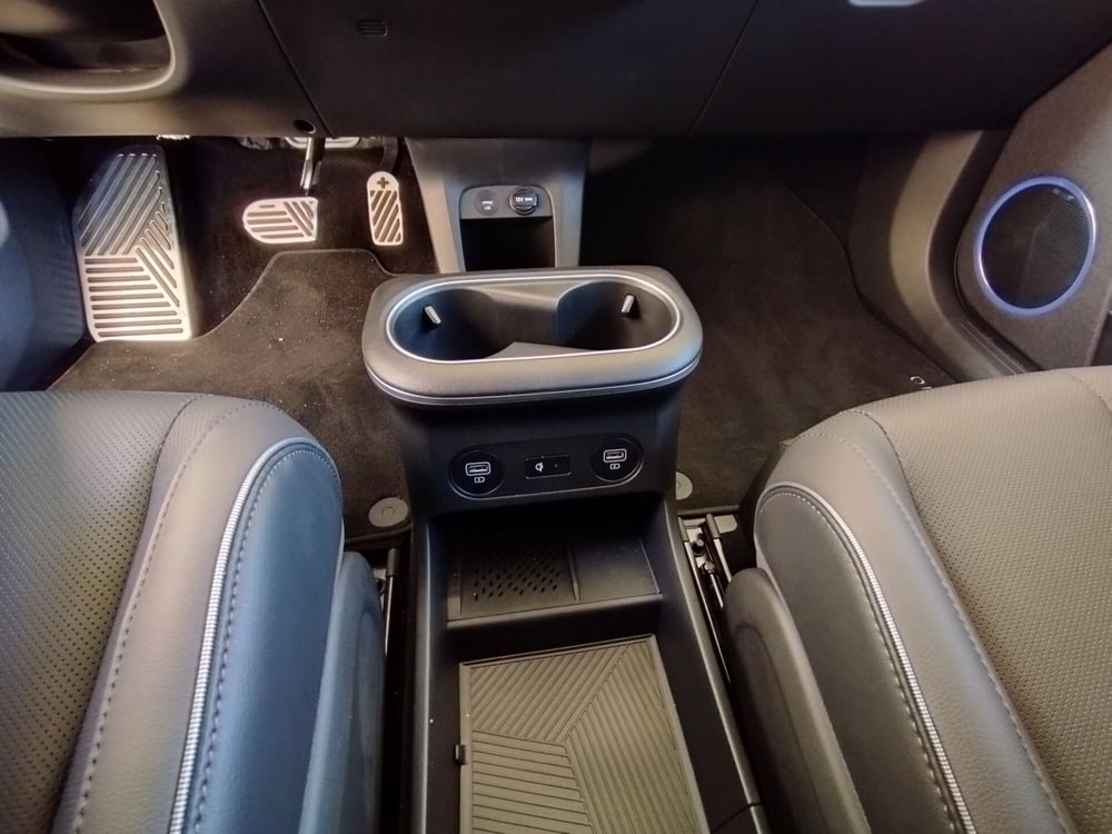 Hyundai Ioniq 5 nuova a Palermo (12)