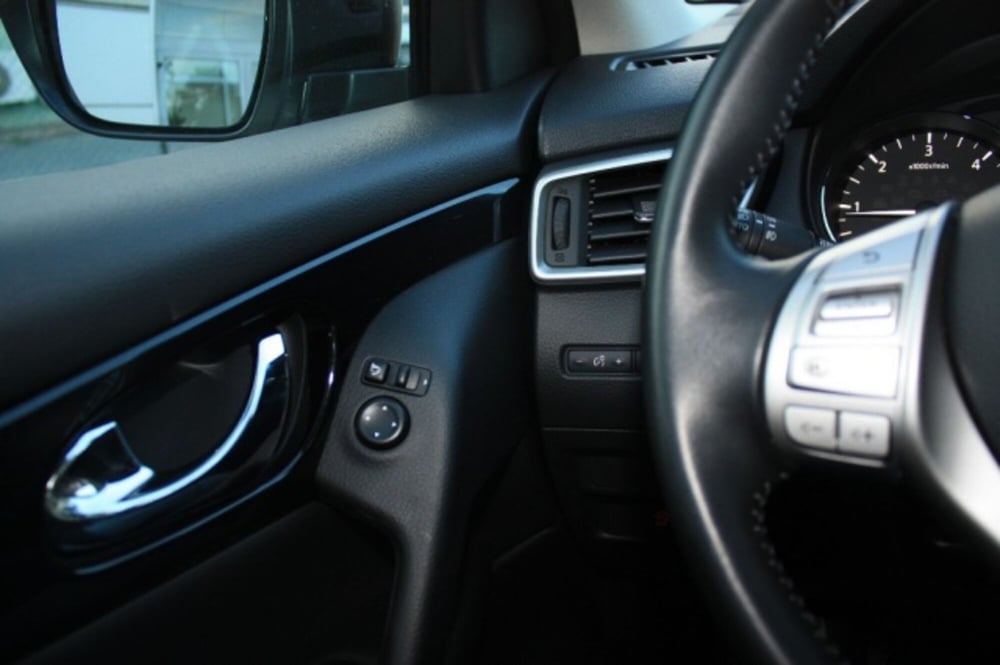 Nissan Qashqai usata a Viterbo (10)