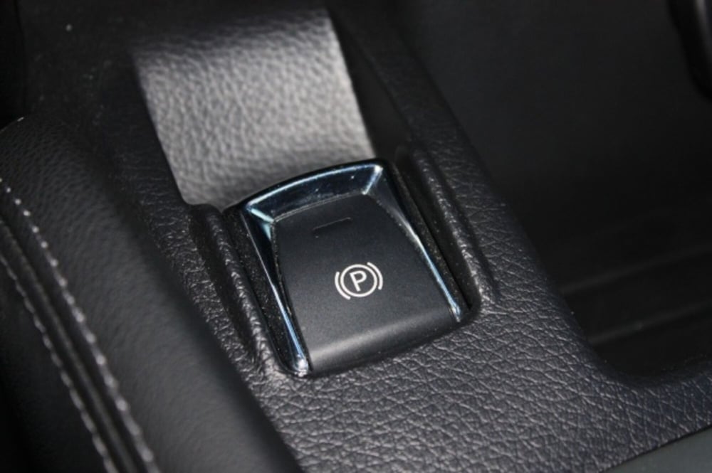 Nissan Qashqai usata a Viterbo (9)