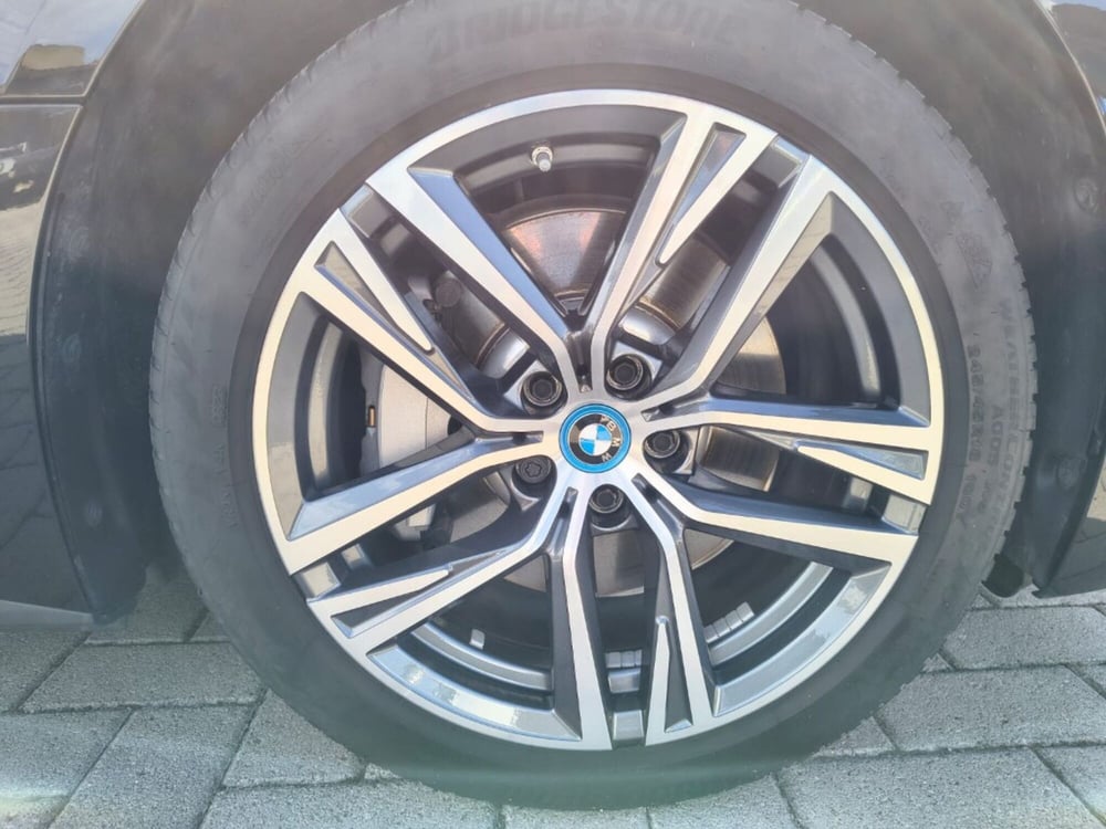 BMW i4 usata a Firenze (10)