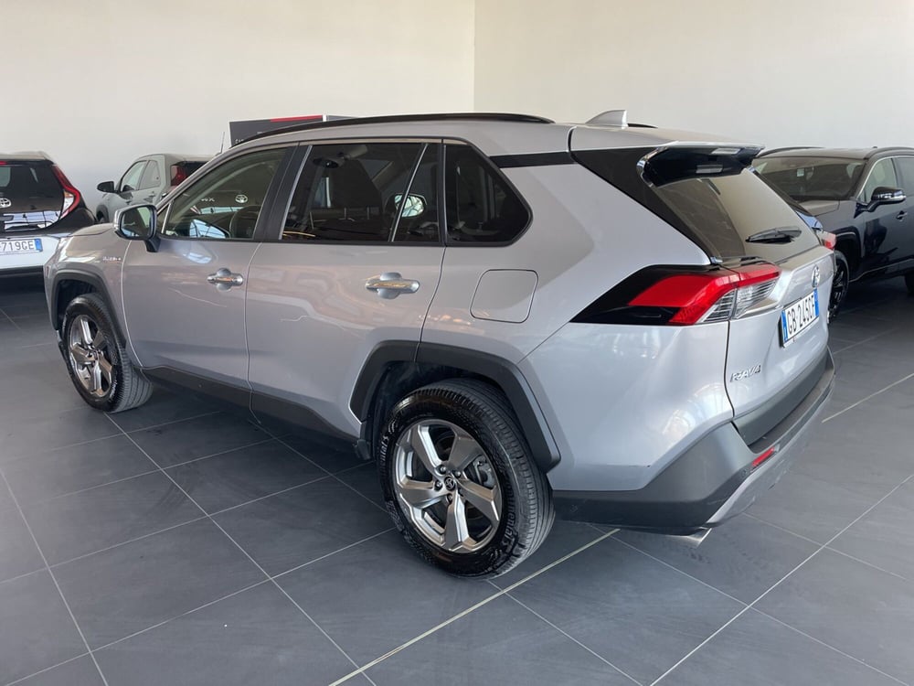 Toyota Rav4 usata a Piacenza (5)