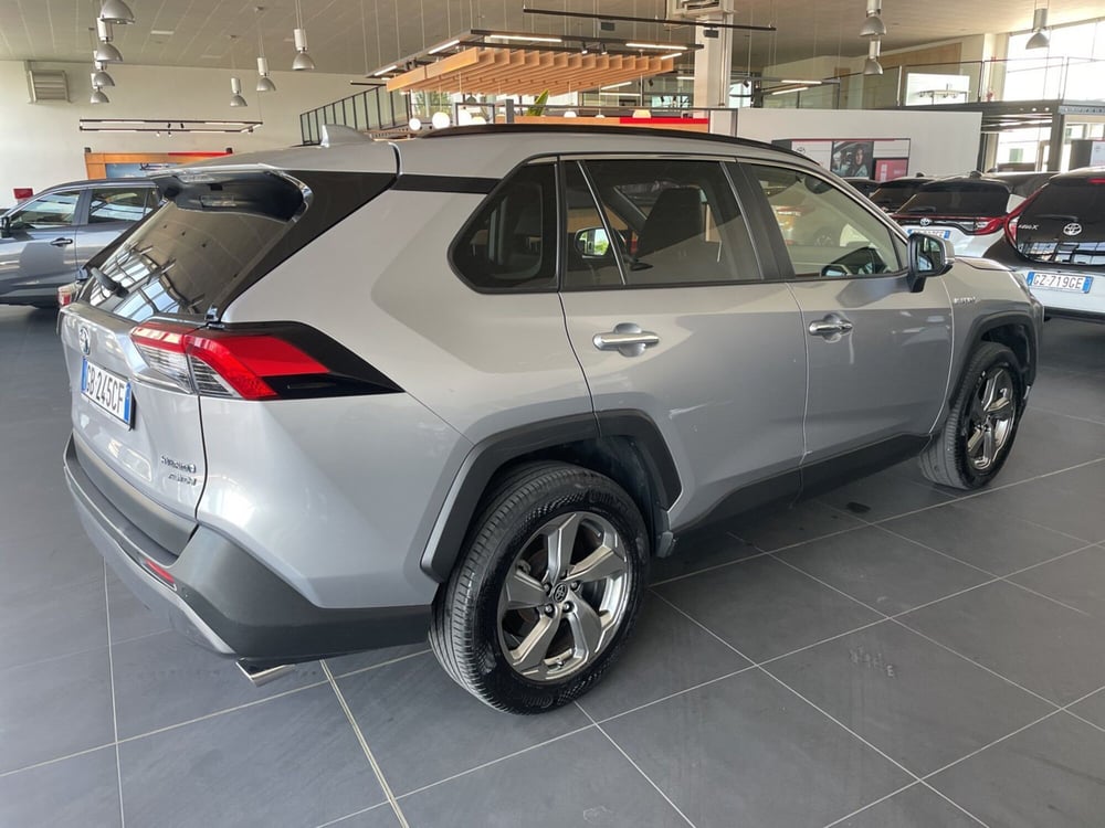 Toyota Rav4 usata a Piacenza (6)