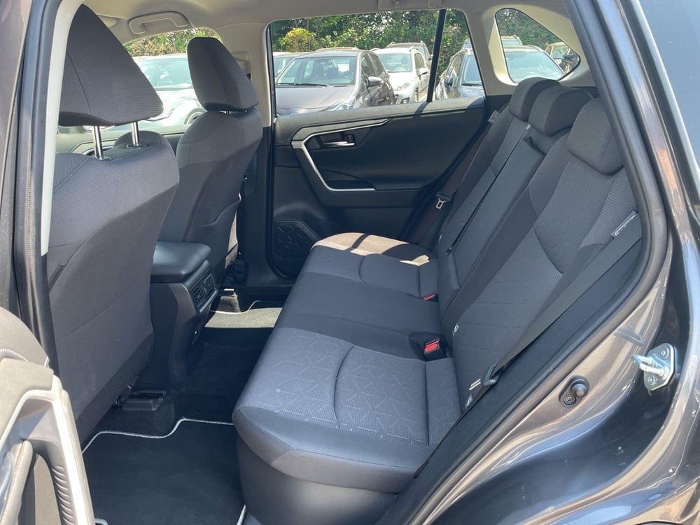 Toyota Rav4 usata a Piacenza (11)