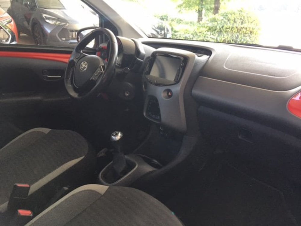 Toyota Aygo usata a Como (6)